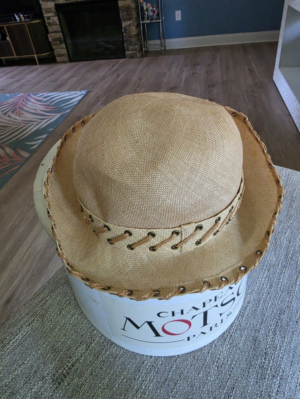 Authentic Hermes Rare Chapeaux Motsch Hat